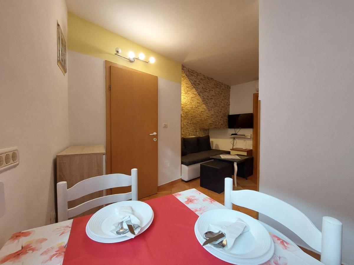 Leona Novigrad (Istria) Exterior foto