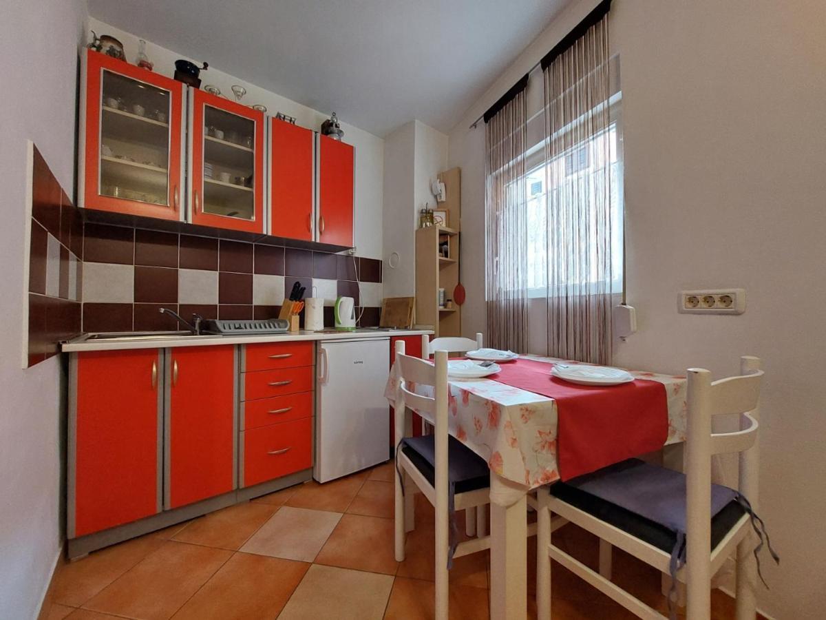 Leona Novigrad (Istria) Exterior foto